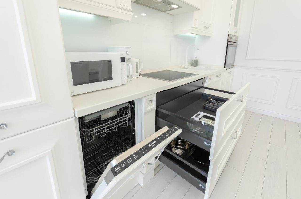 Petrovdom Apartments 10-353 In Rc Central Park, 7 John Mccain Street Kiev Extérieur photo